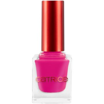 Catrice le heart affair lak za nokte c01