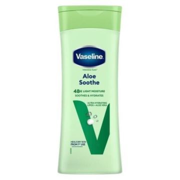 Vaseline Intensive Care Aloe Soothe losion za telo 400 ml 