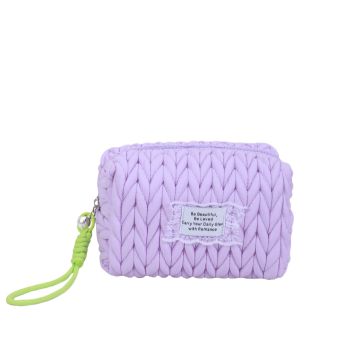 Yesss! kockasti lila neseser 