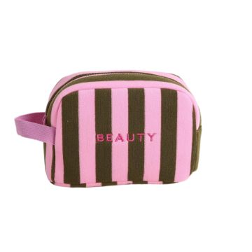 Yesss! neseset beauty pruge