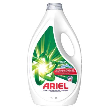 Ariel Mountain Spring, tečni deterdžent, 60 pranja, 2.7l
