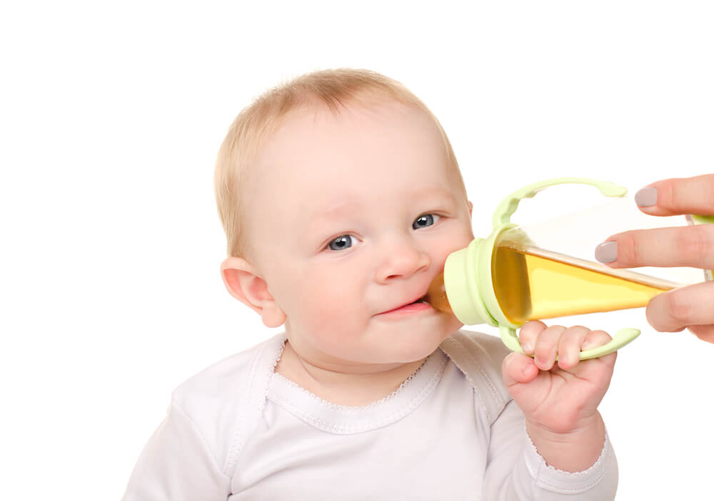 Zašto mame biraju čaj od komorača za svoje bebe?